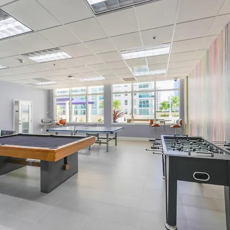 Stunning 1/1 Condo @Brickell Free Parking/Pool Miami Esterno foto